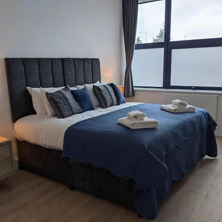 Sapphire House Telford Apartamento Exterior foto
