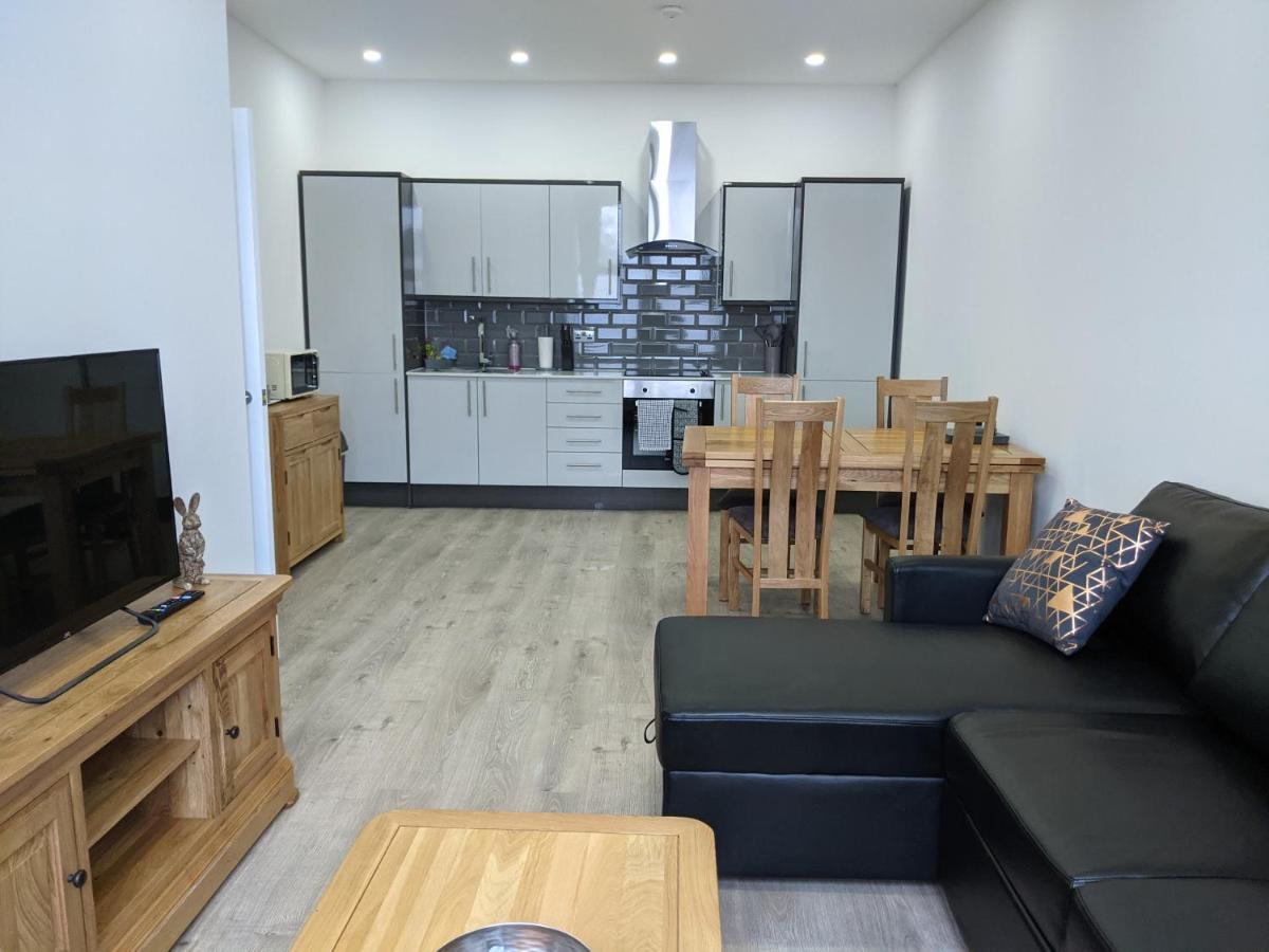 Sapphire House Telford Apartamento Exterior foto