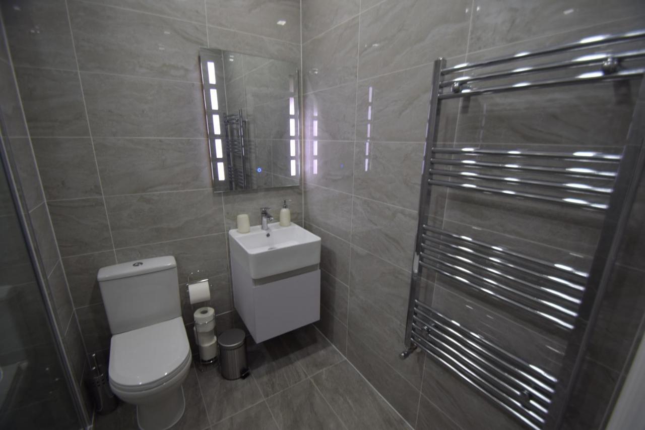 Sapphire House Telford Apartamento Exterior foto