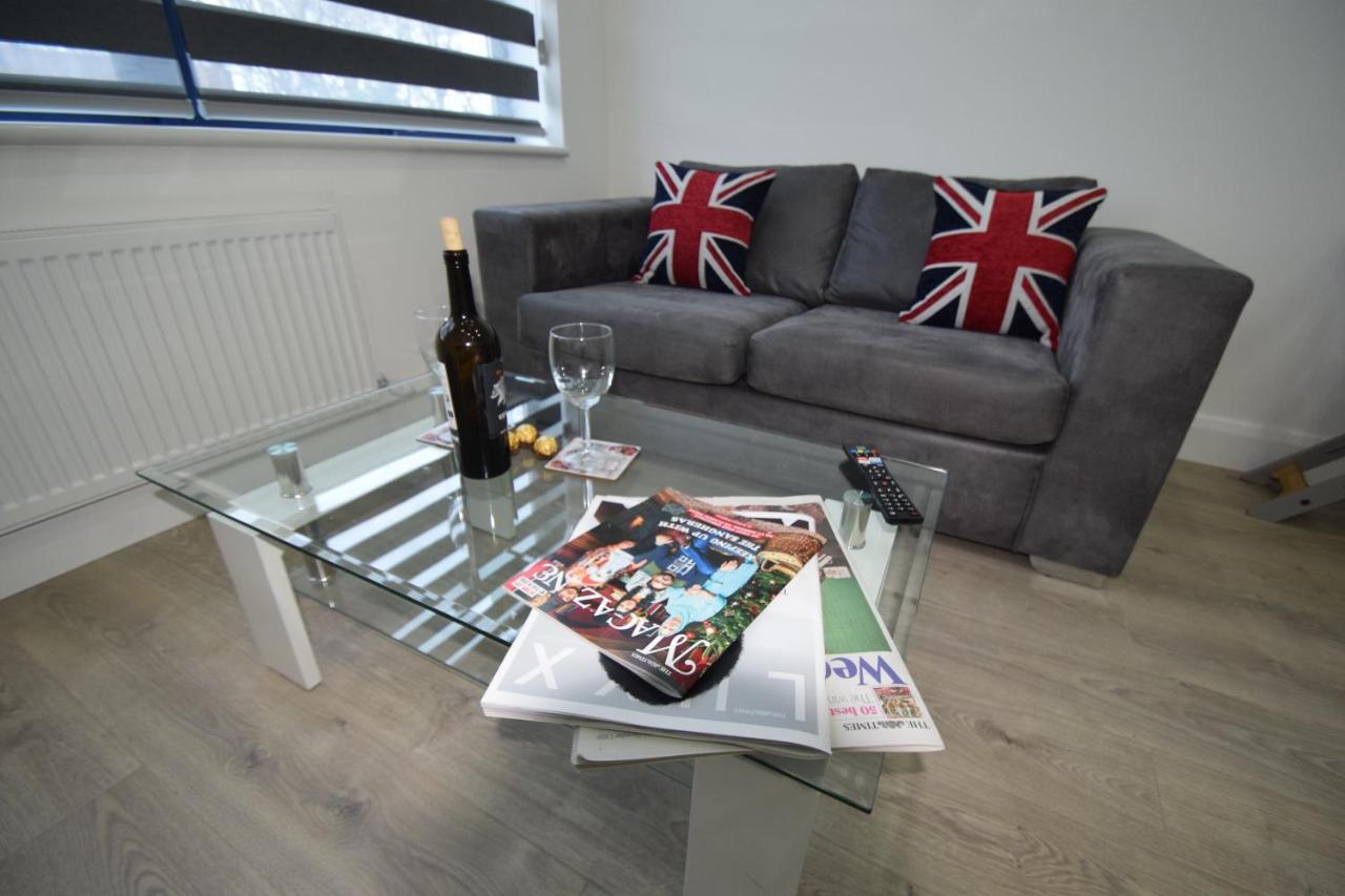 Sapphire House Telford Apartamento Exterior foto