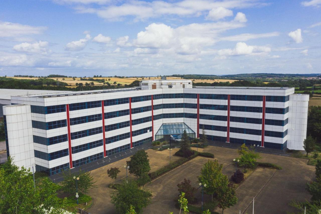Sapphire House Telford Apartamento Exterior foto