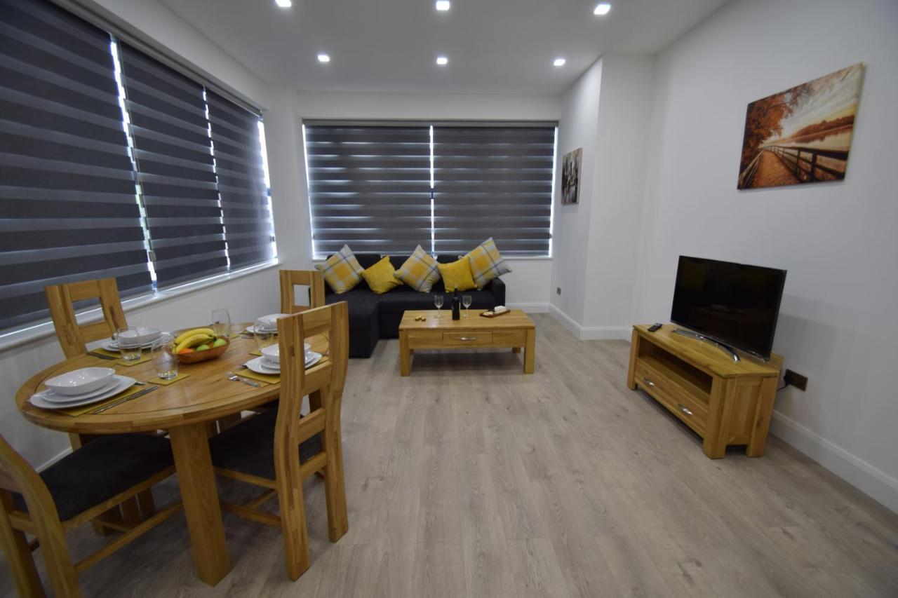 Sapphire House Telford Apartamento Exterior foto